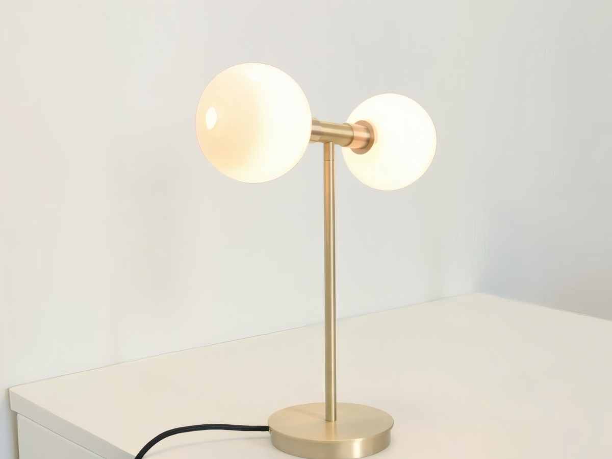 SkLO Stem 2x Table Lamp Brushed Brass