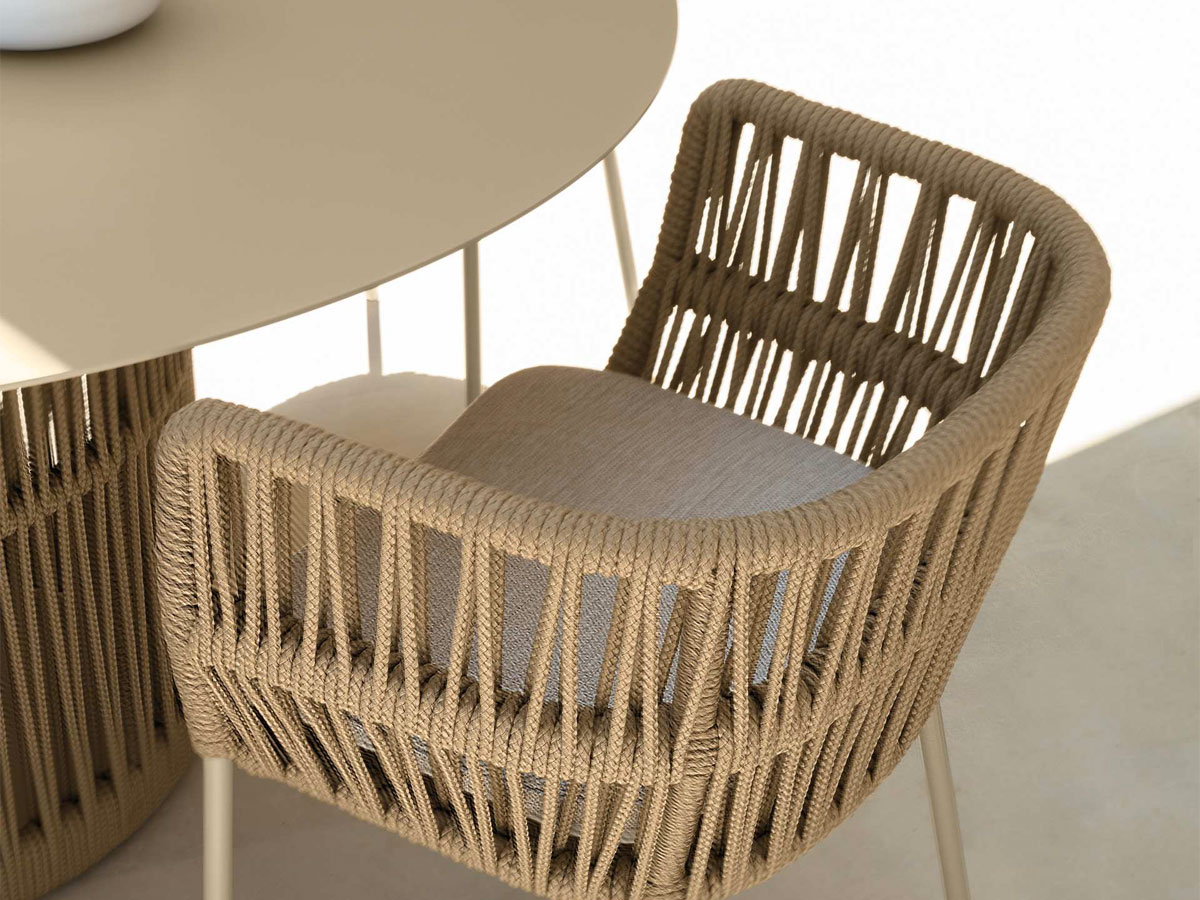 Talenti Cliff Outdoor Table