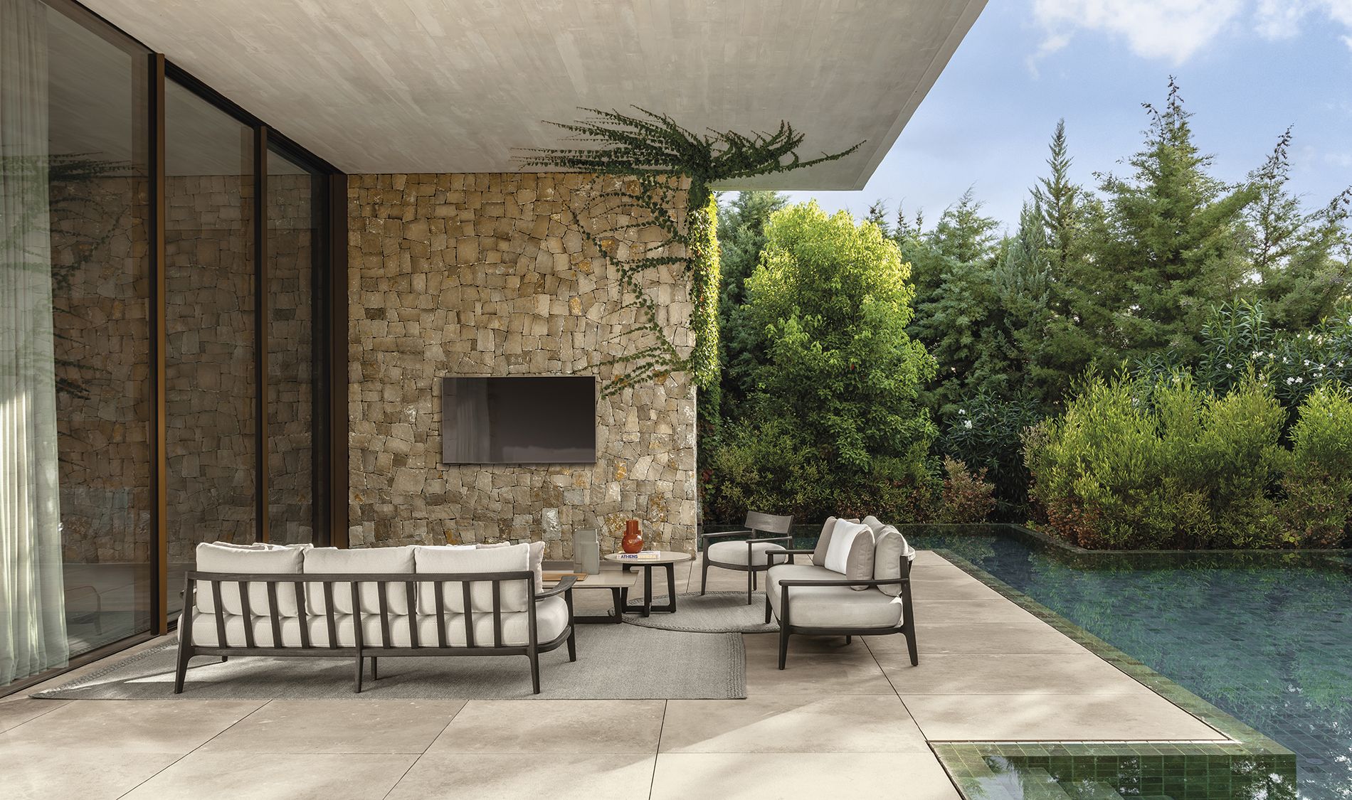 Talenti Ever Armchair