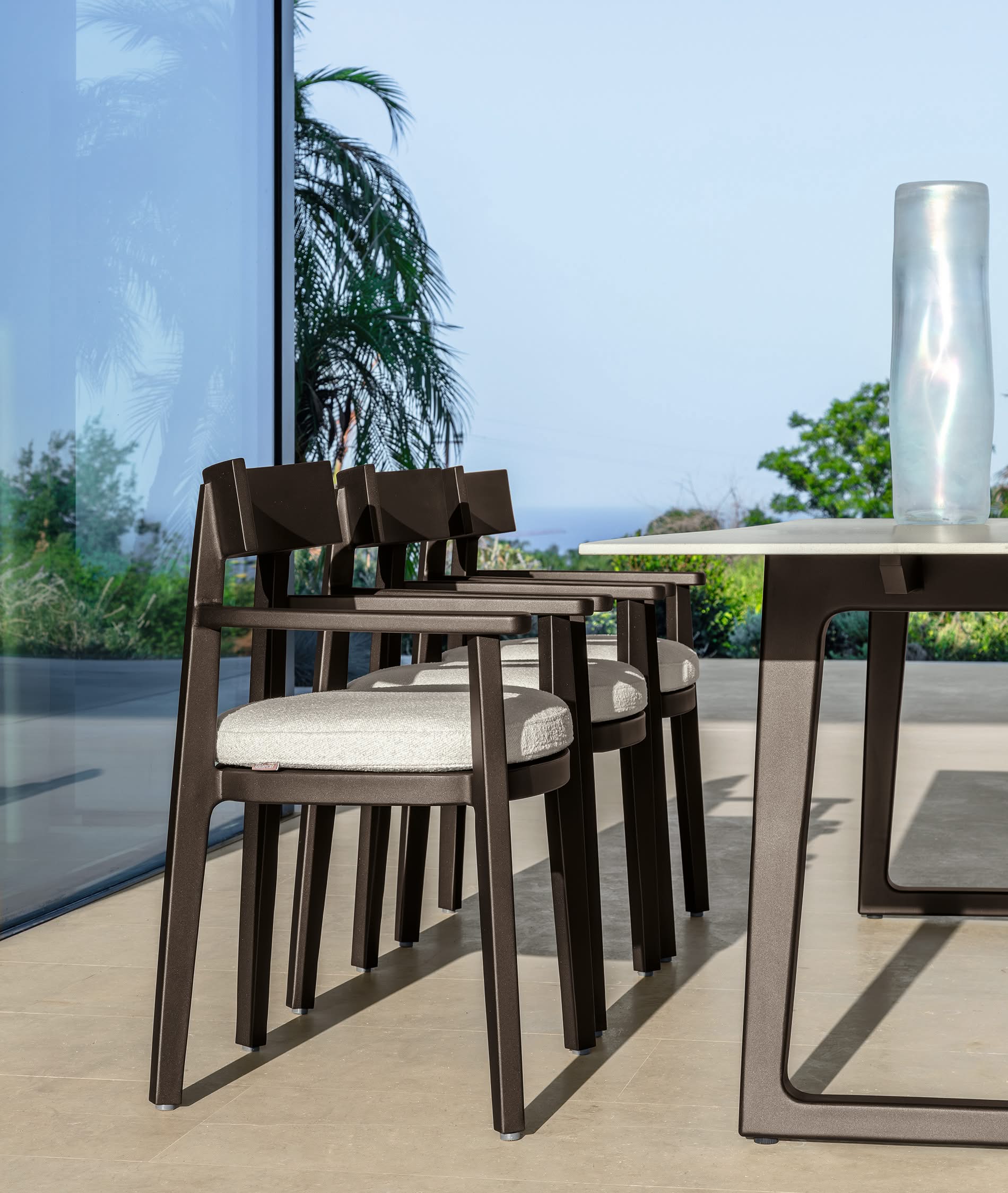 Talenti Ever Alu Table