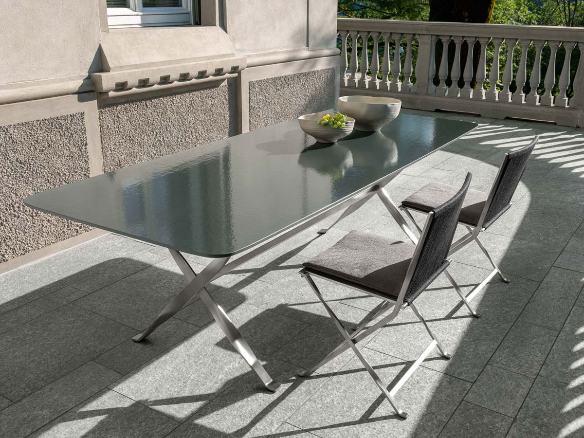 Talenti George Dining Table