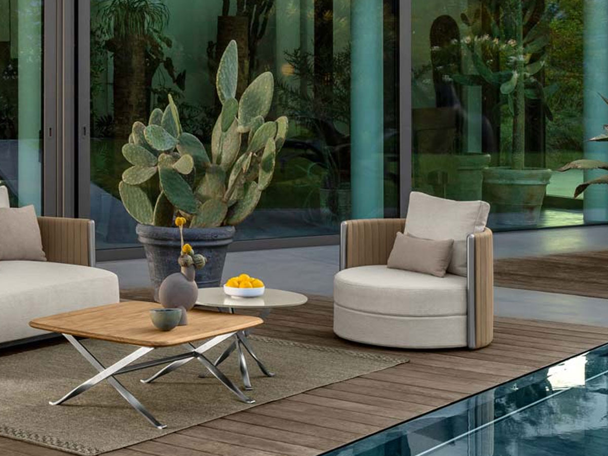 Talenti George Swivel Armchair