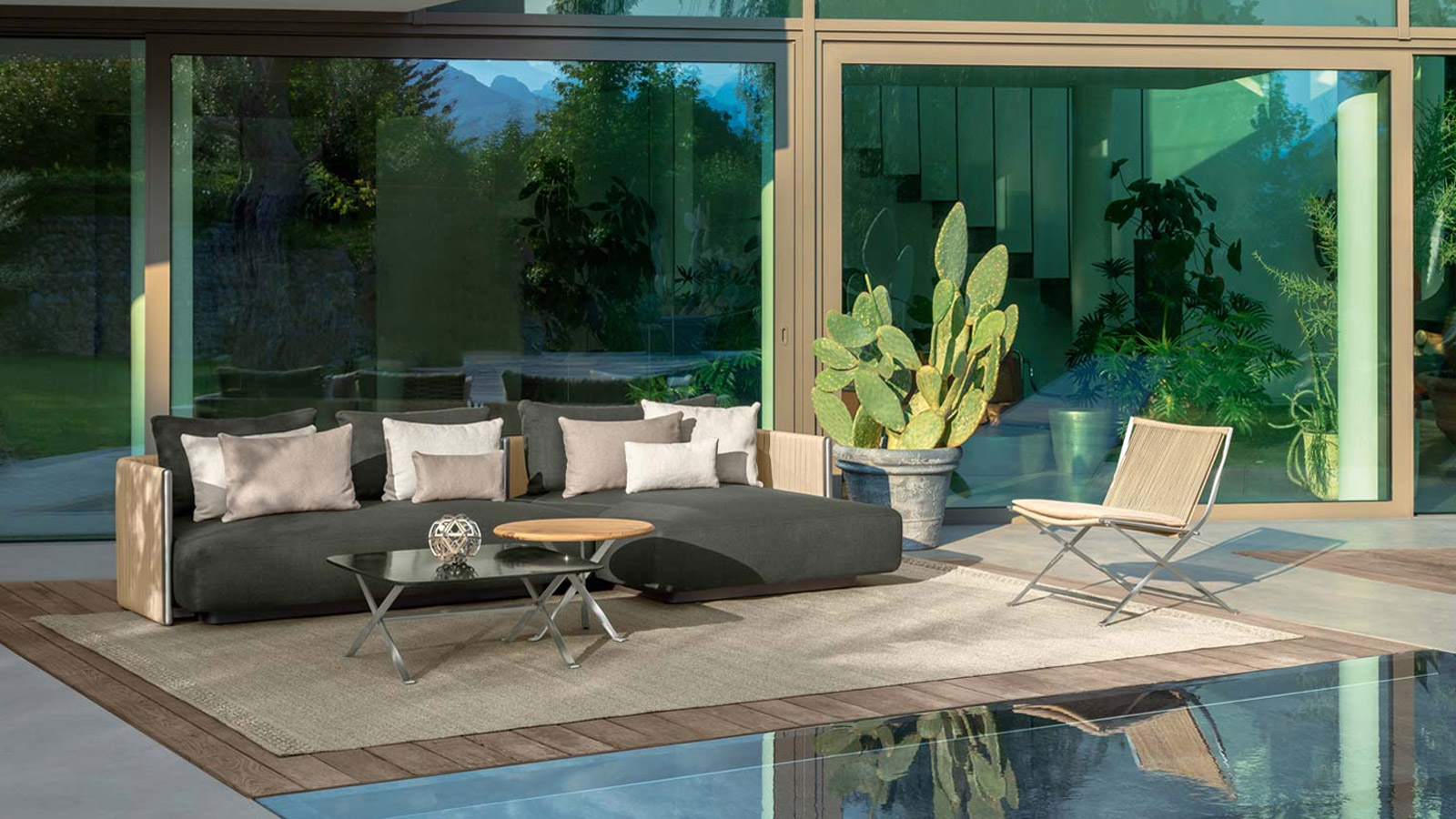 Talenti George Sofa Collection