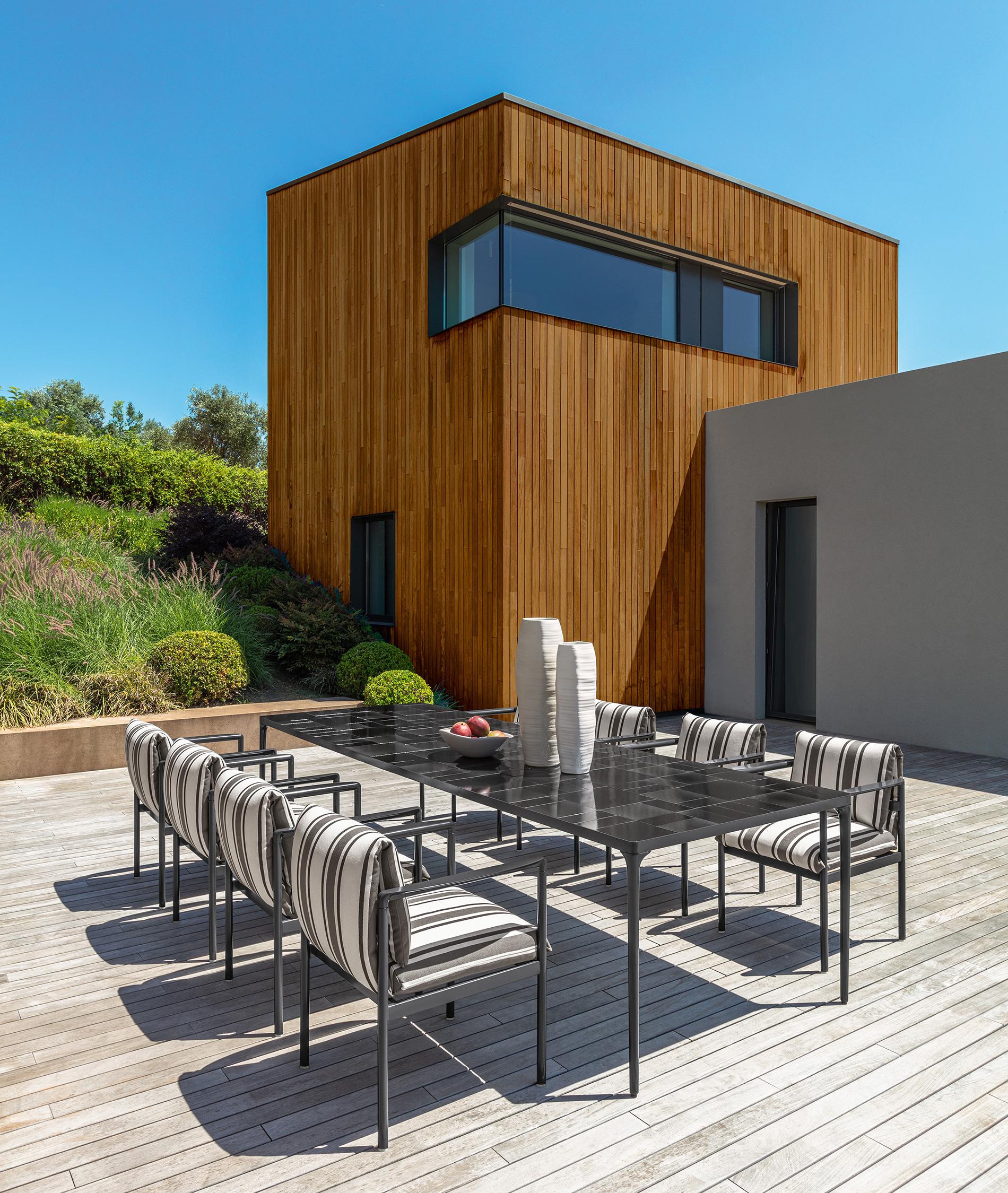 Talenti Nalu Chair