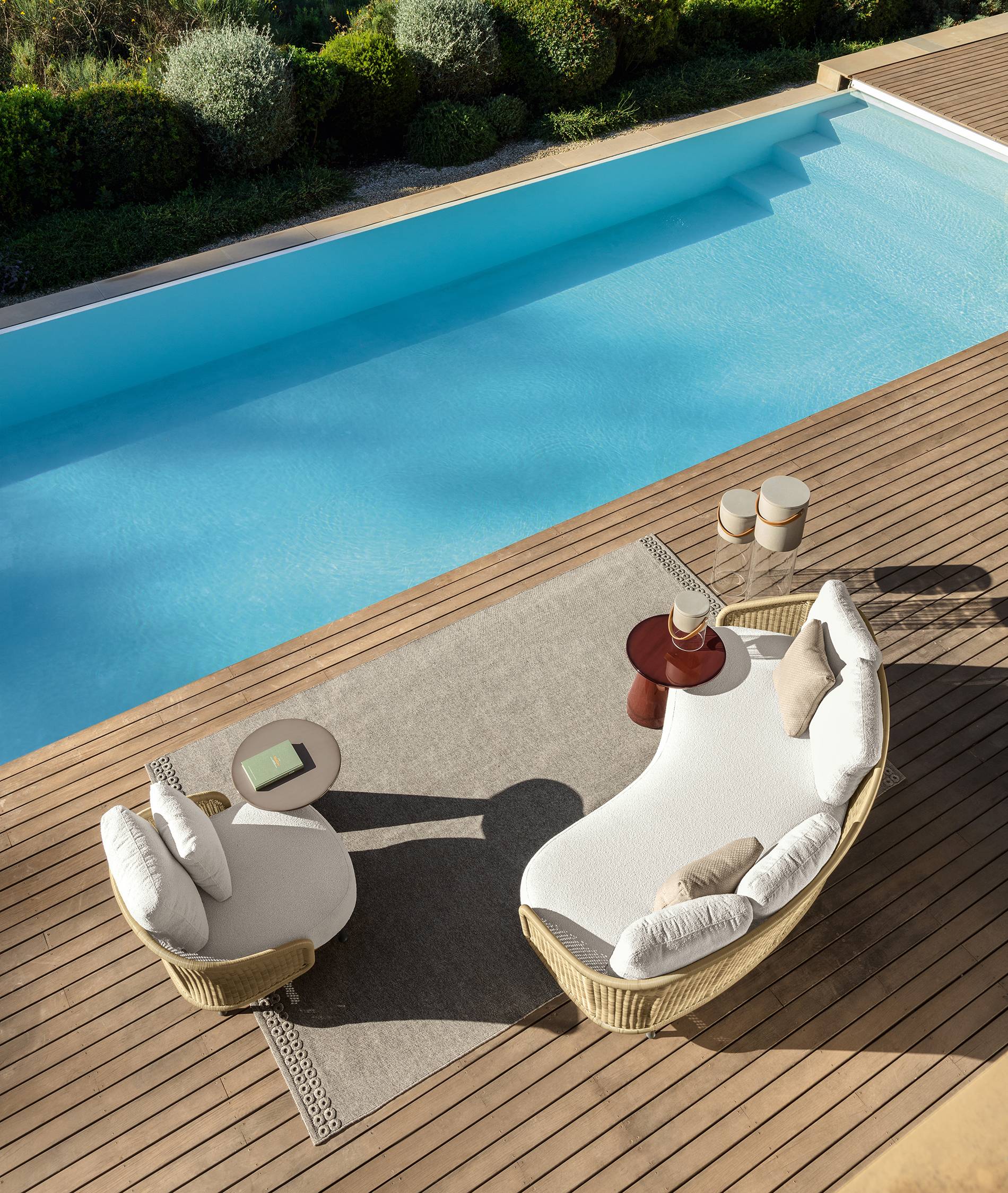 Talenti Plaza Glossy Coffee Table