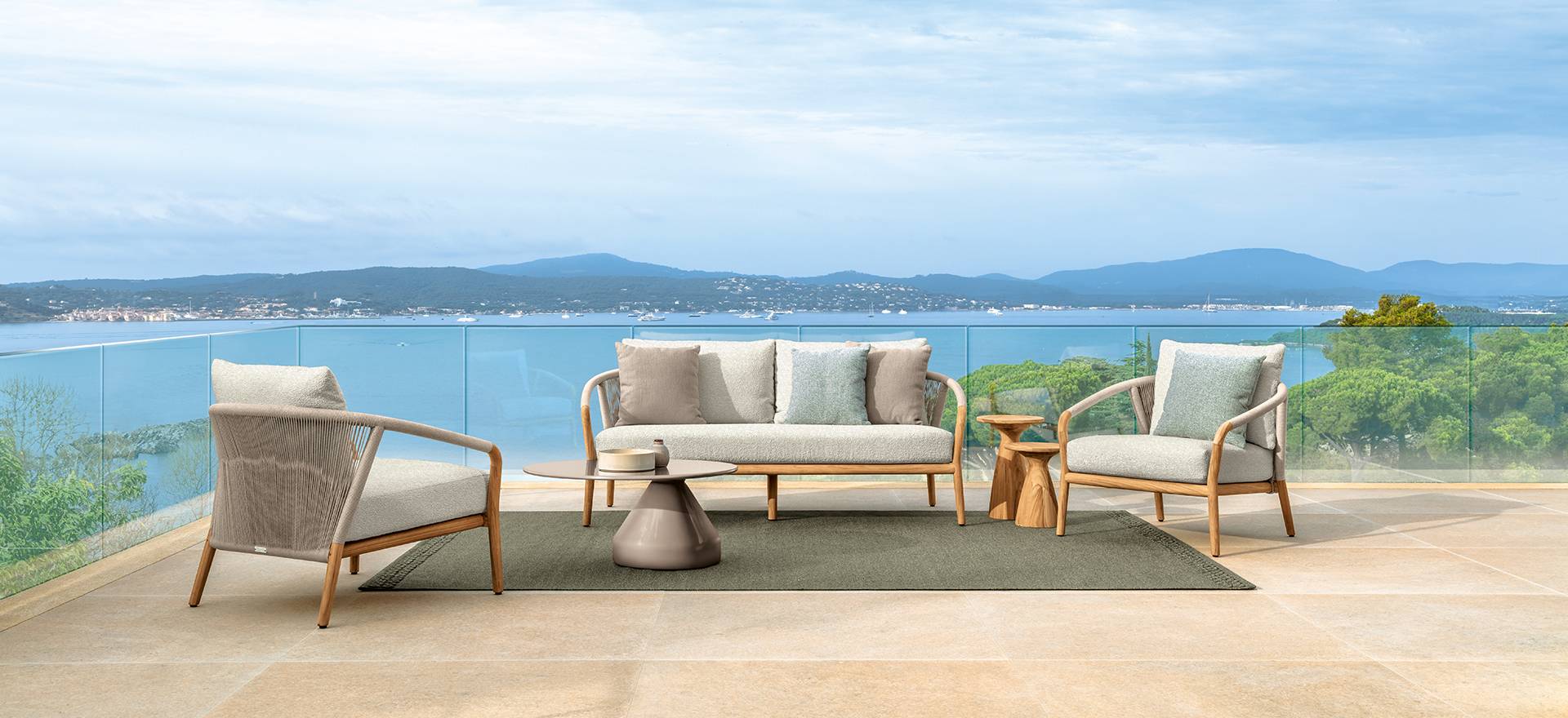 Talenti Plaza Glossy Coffee Table