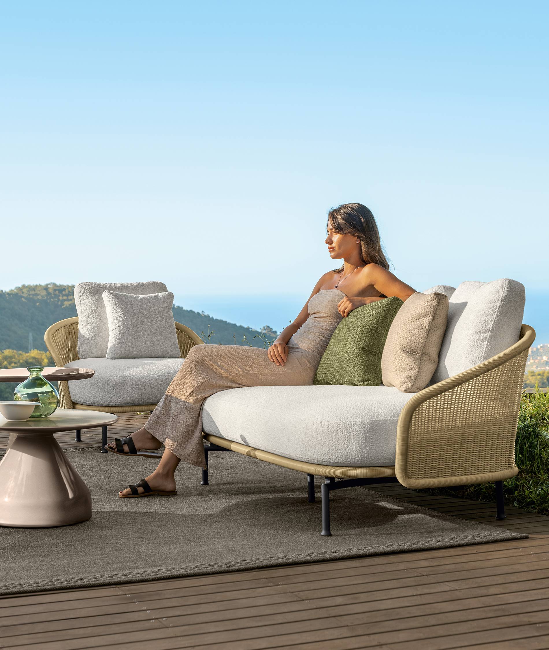 Talenti Plaza Glossy Coffee Table
