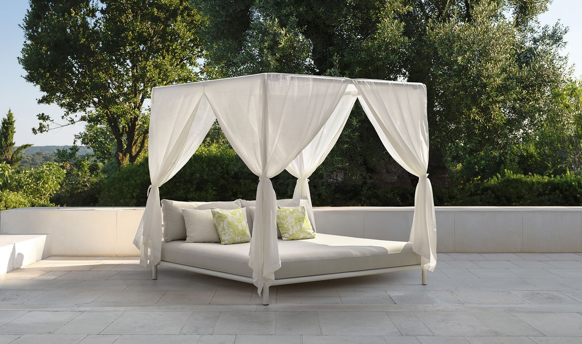 Talenti Salinas Daybed