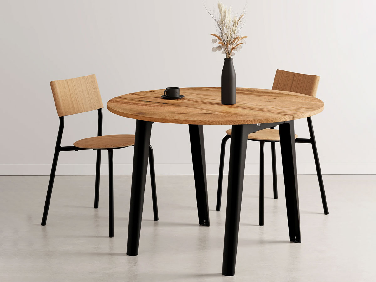 Tiptoe New Modern Round Table