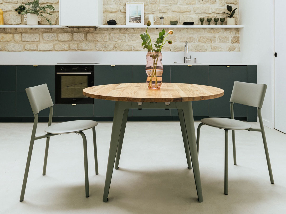Tiptoe New Modern Round Table