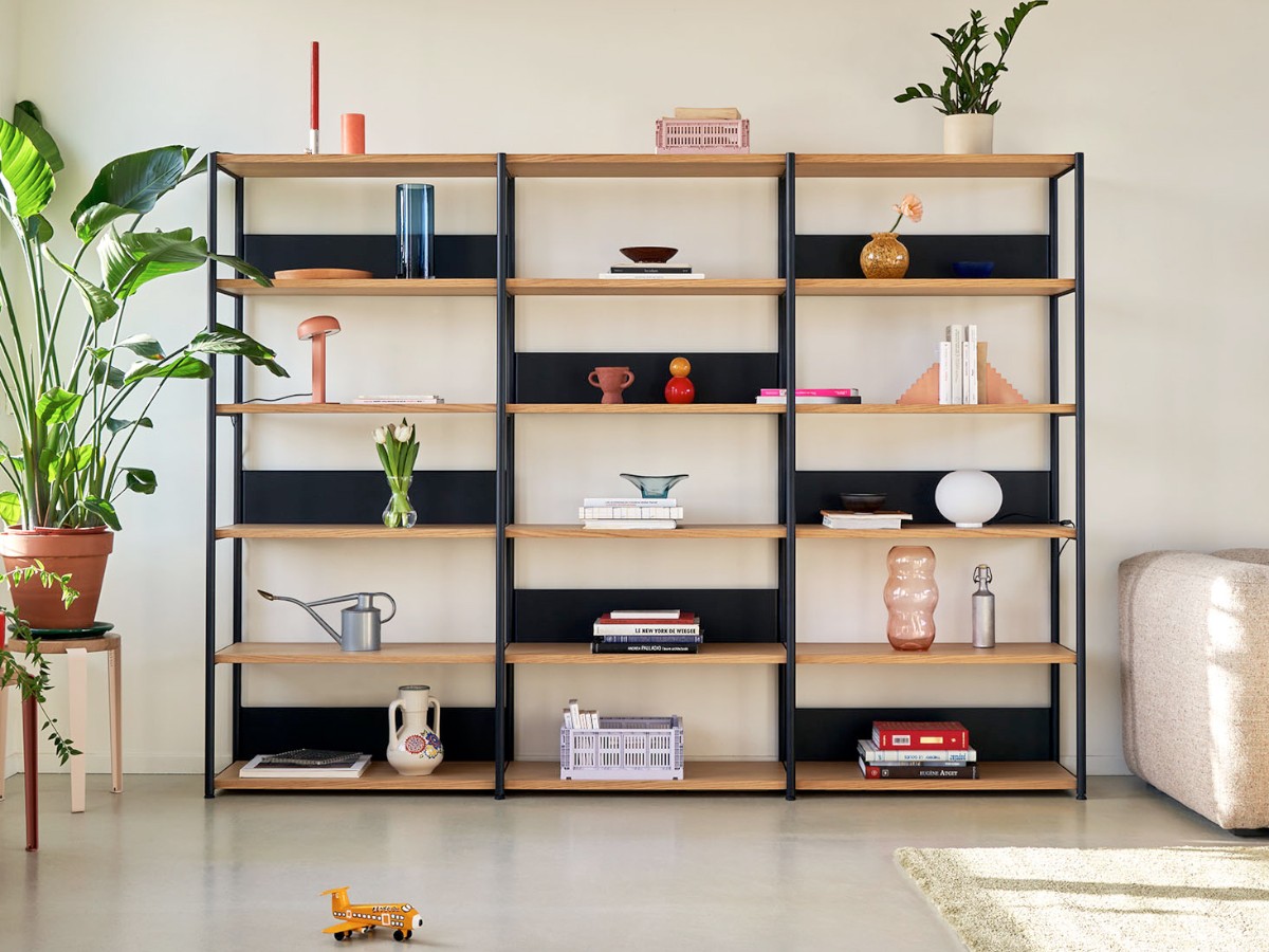 Tiptoe Unit Shelf L 244 Cm H 180 Cm