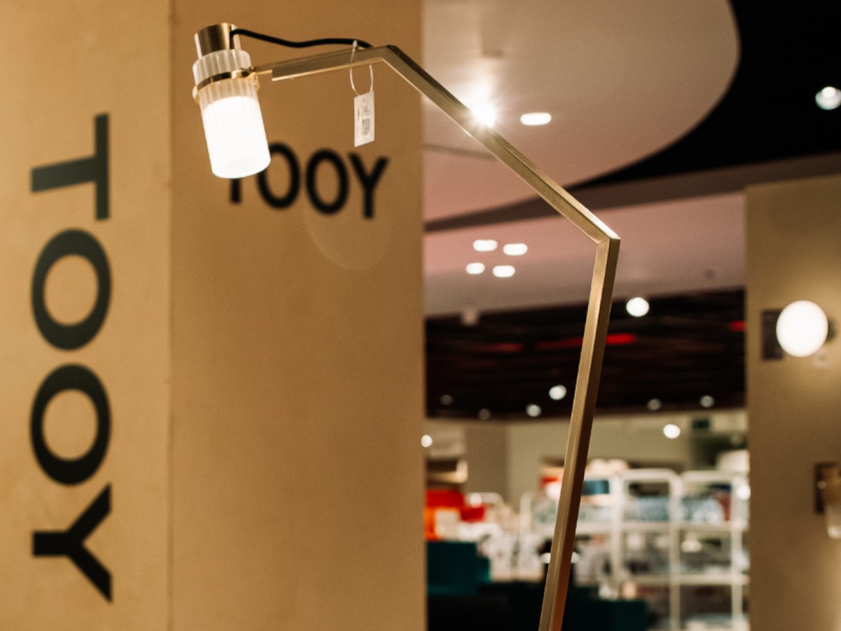 Tooy Lei 564 61 Floor Lamp