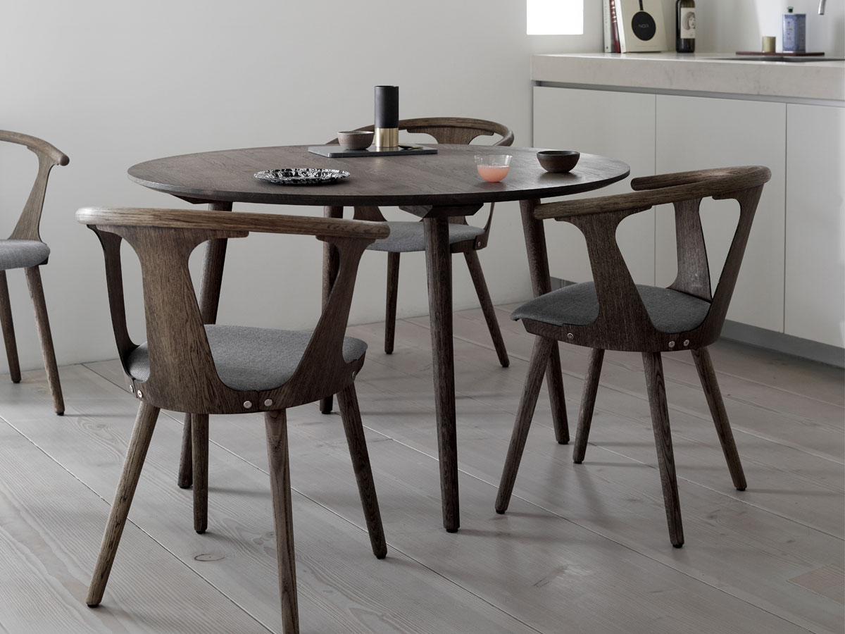 Tradition In Between Table O 120 Cm