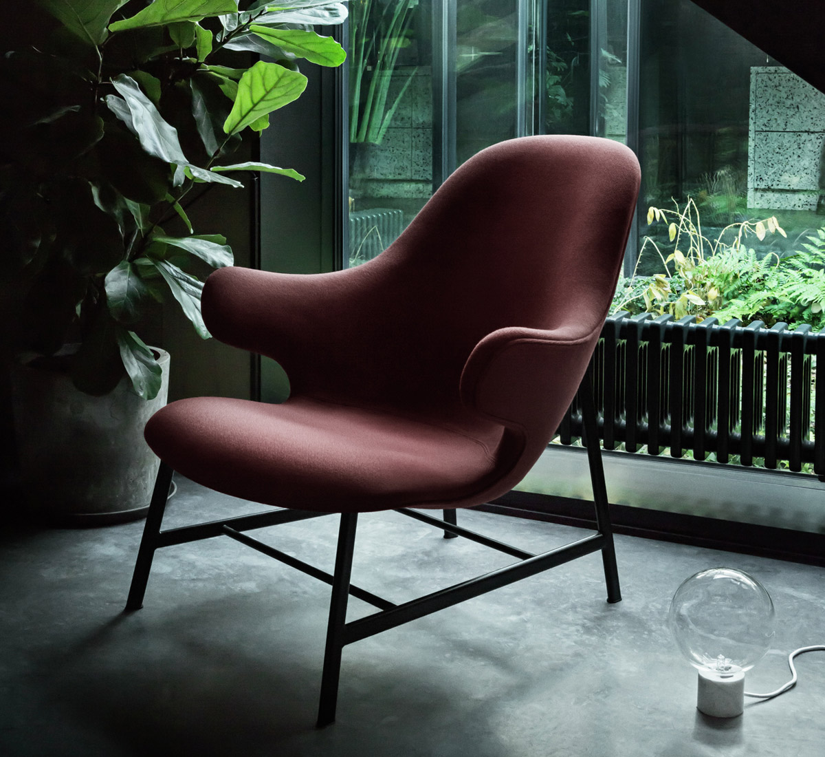 Tradition Catch Lounge Chair Jh13