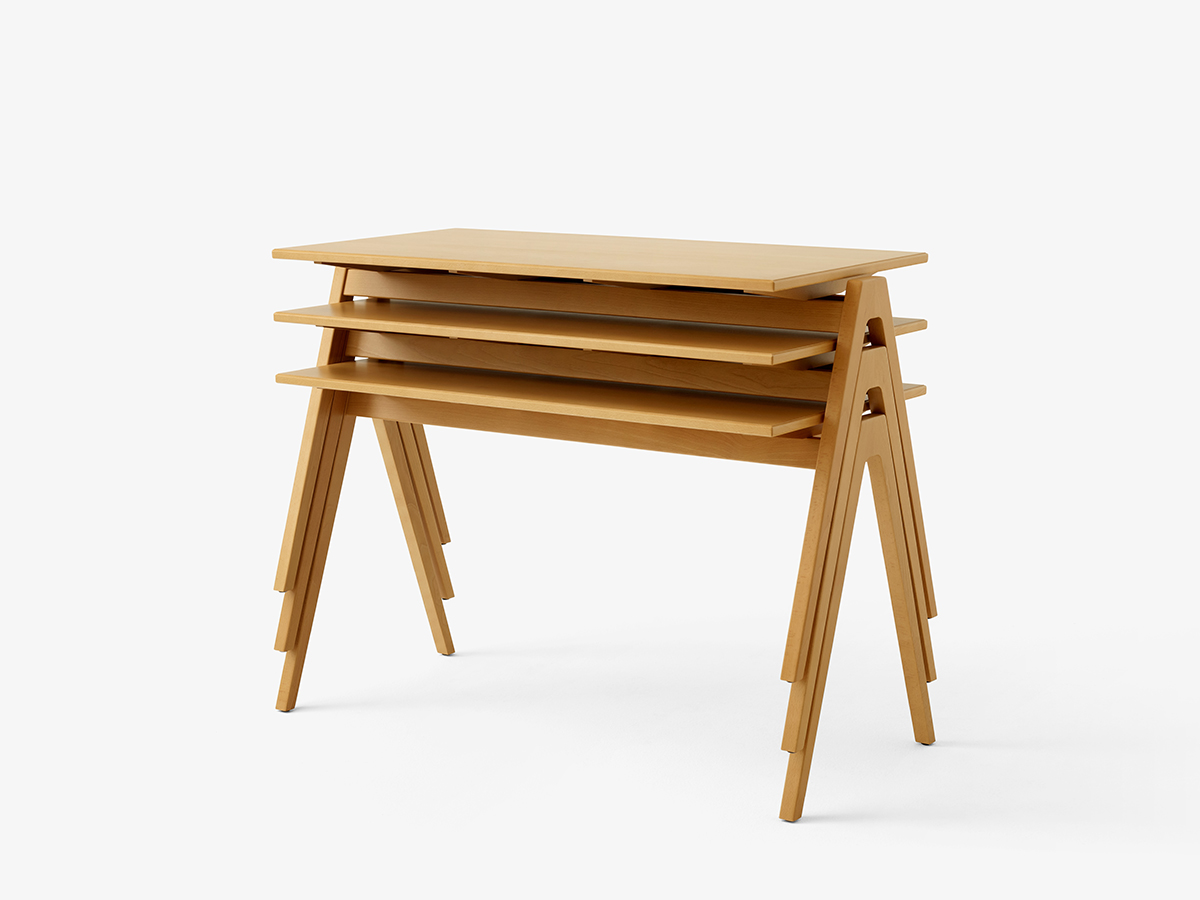 Tradition Daystak Table