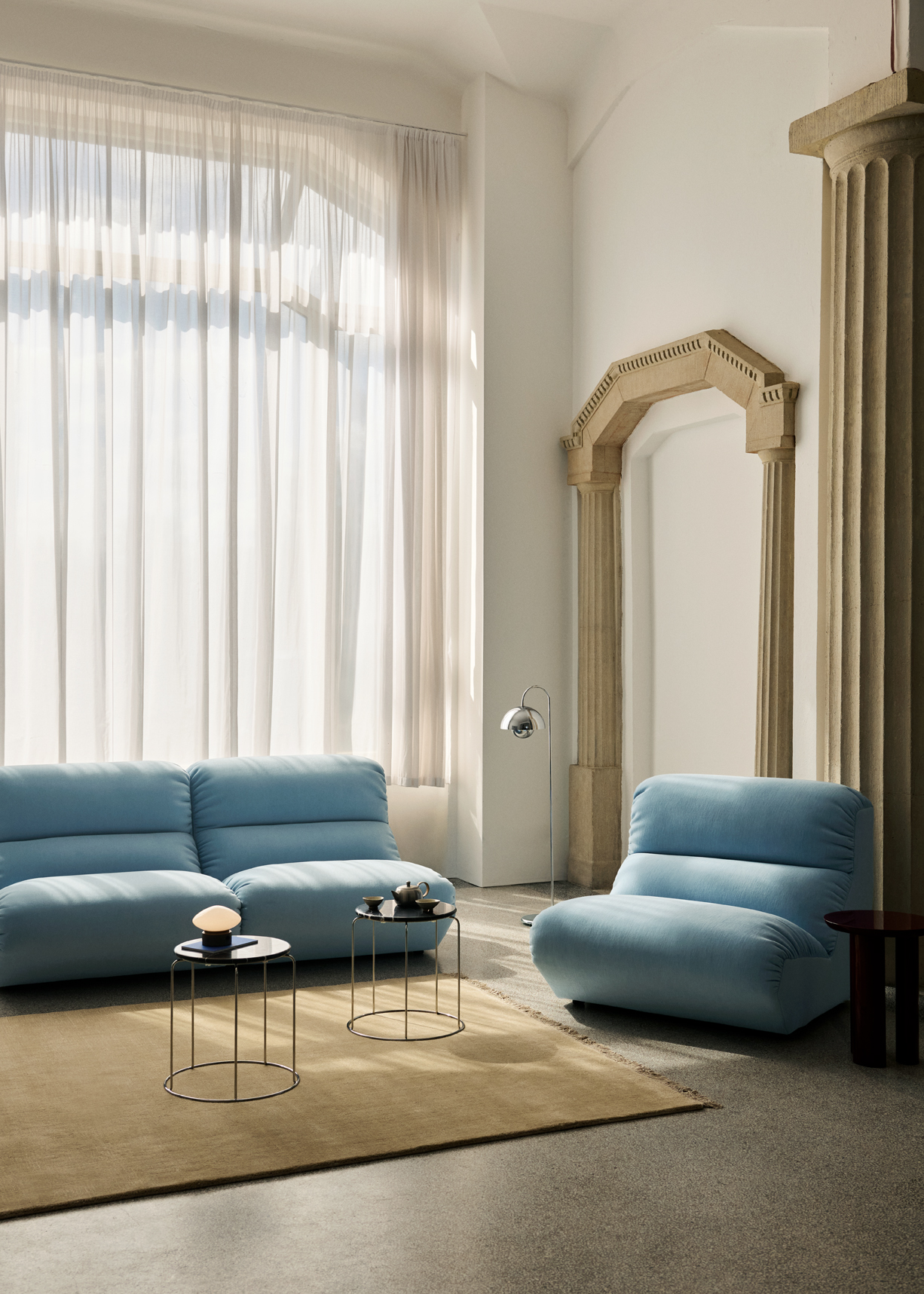 Tradition Hi Lo 2 Seater Sofa Av54av54