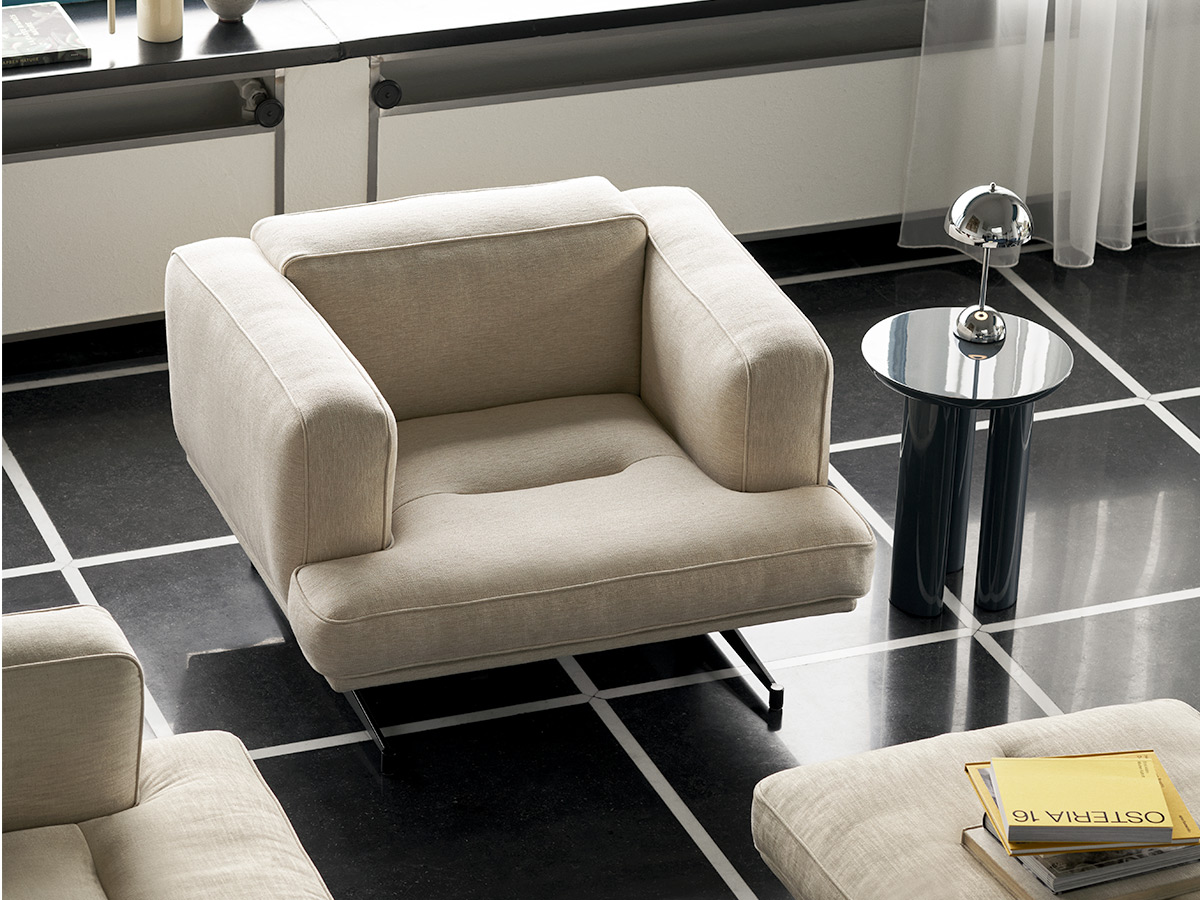 Tradition Inland Lounge Chair Av21