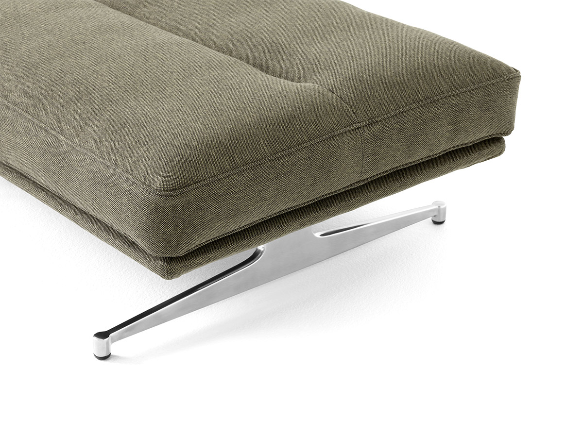 Tradition Inland Pouf Av32