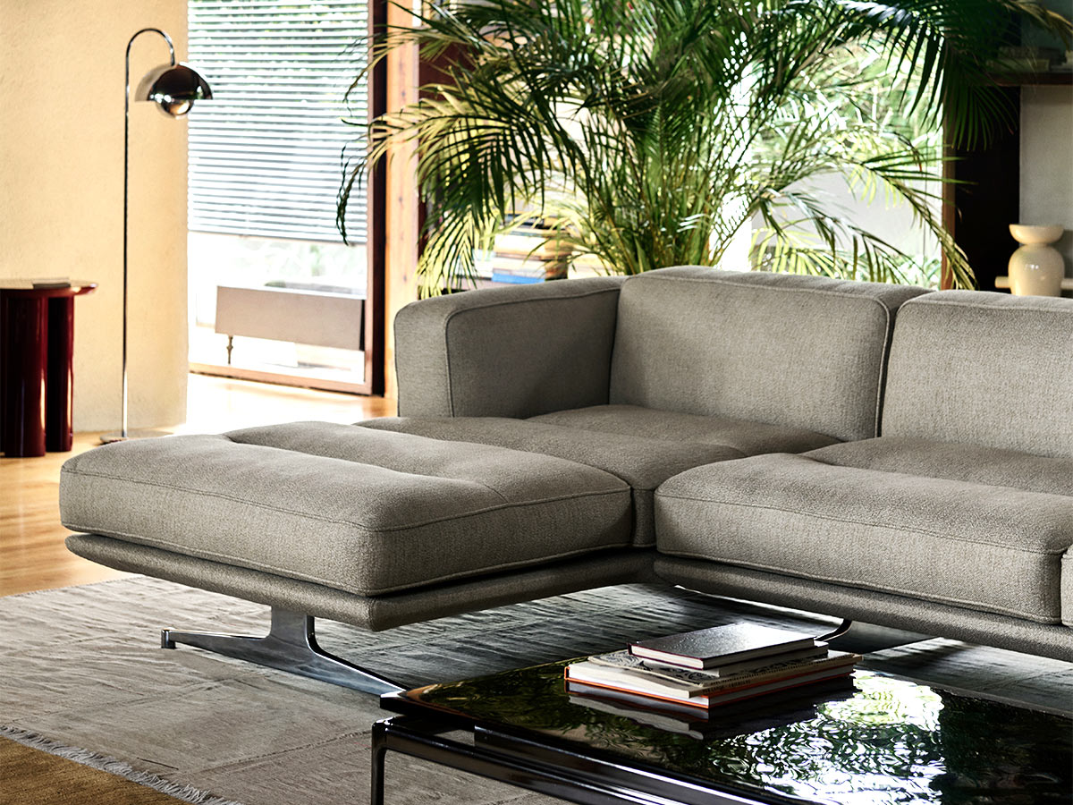 Tradition Inland Av42 Sofa With Chaise Longue