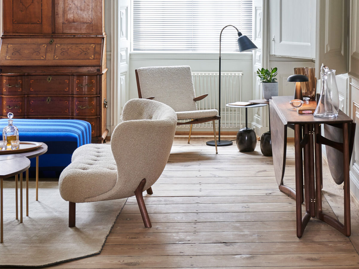 Tradition Little Petra Sofa