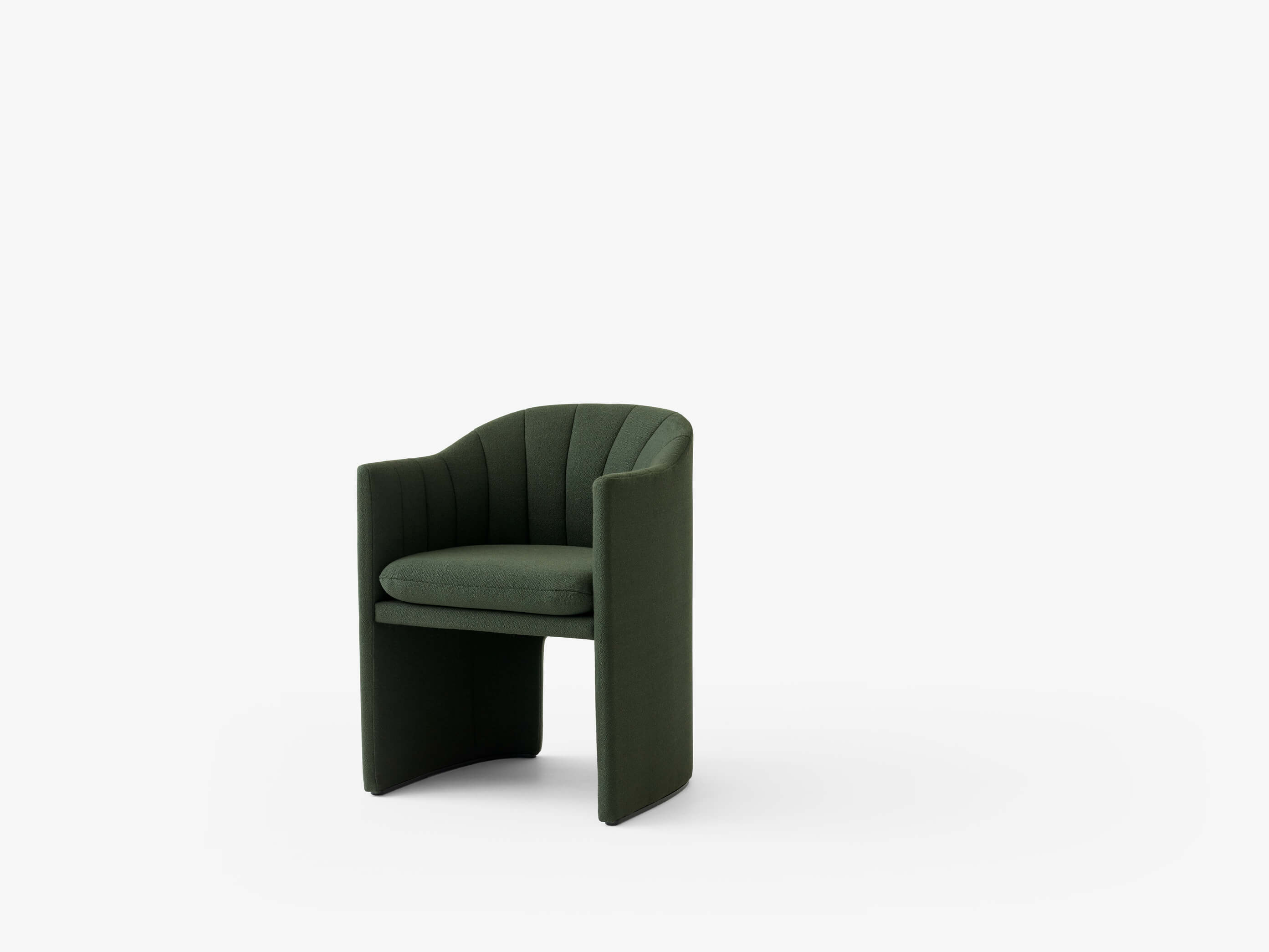 Tradition Loafer Sc24 Lounge Chair