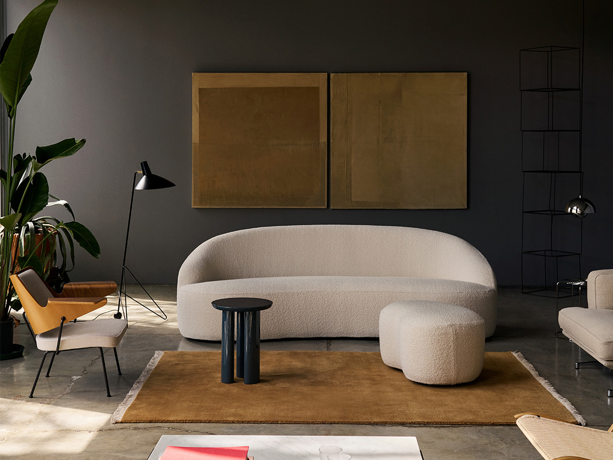 Tradition Margas Lc4 Sofa 3 Seater 001 Karakorum