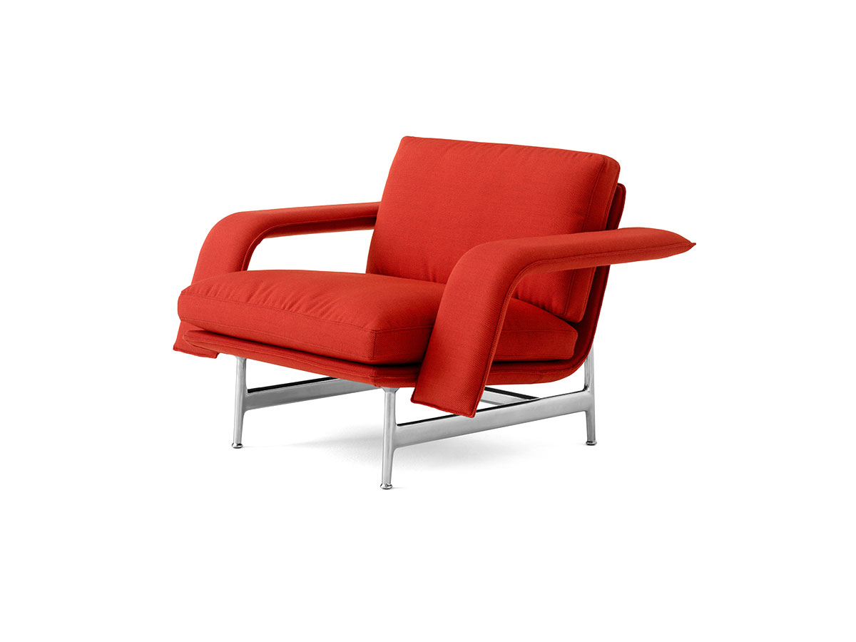 Tradition Meantime Armchair Av29