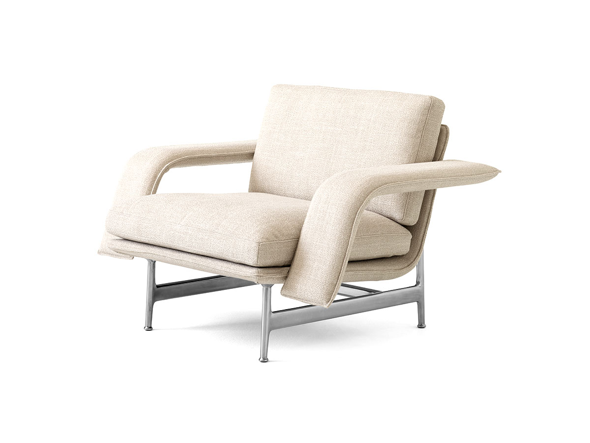 Tradition Meantime Armchair Av29