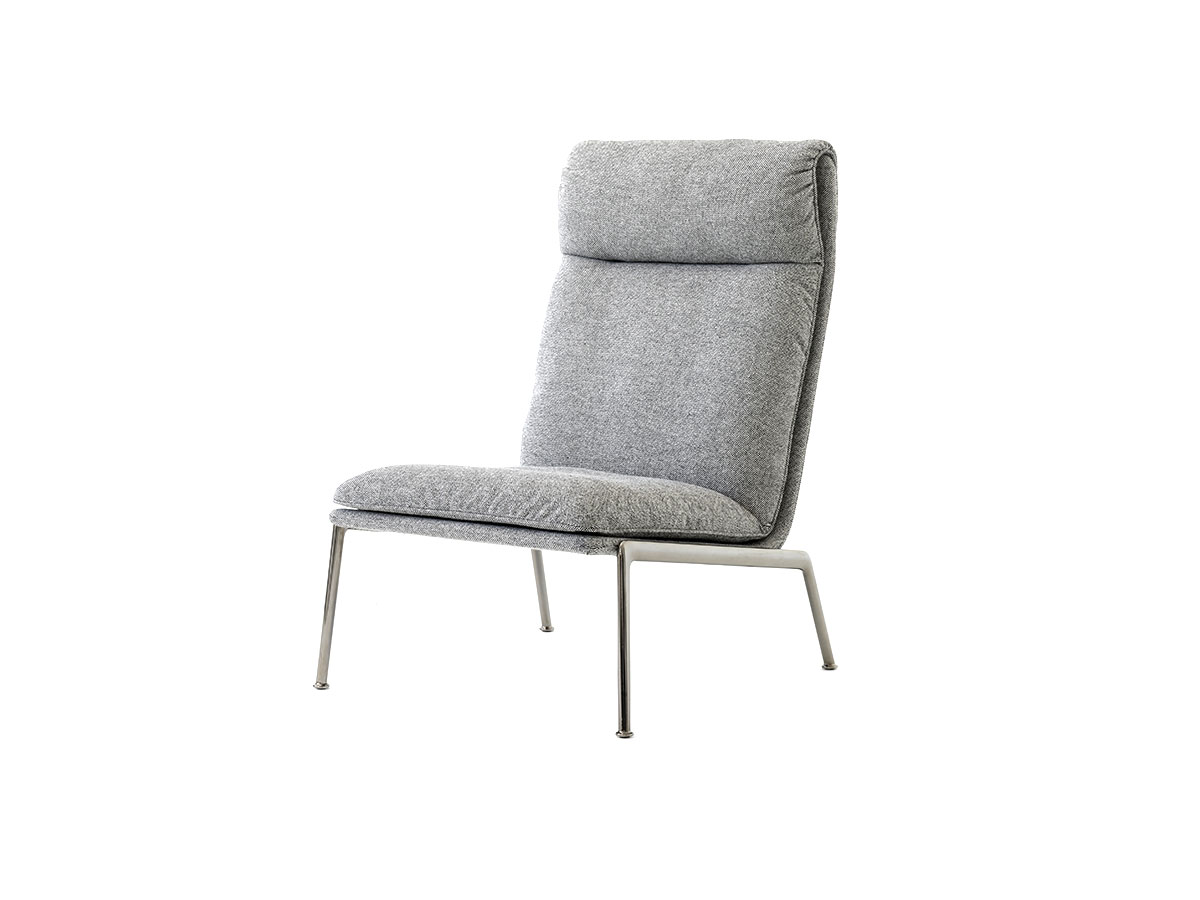 Tradition Muno Armchair