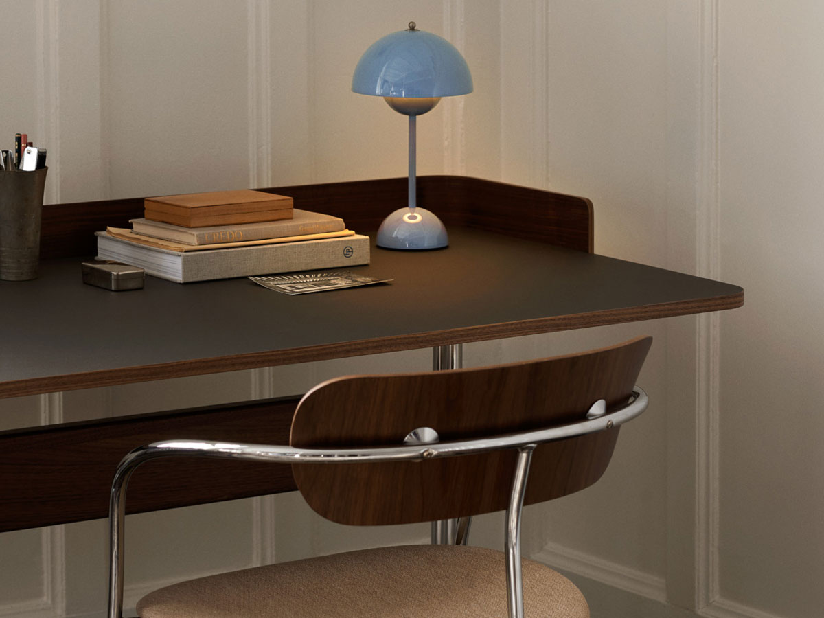 Tradition Pavilion Av17 Desk