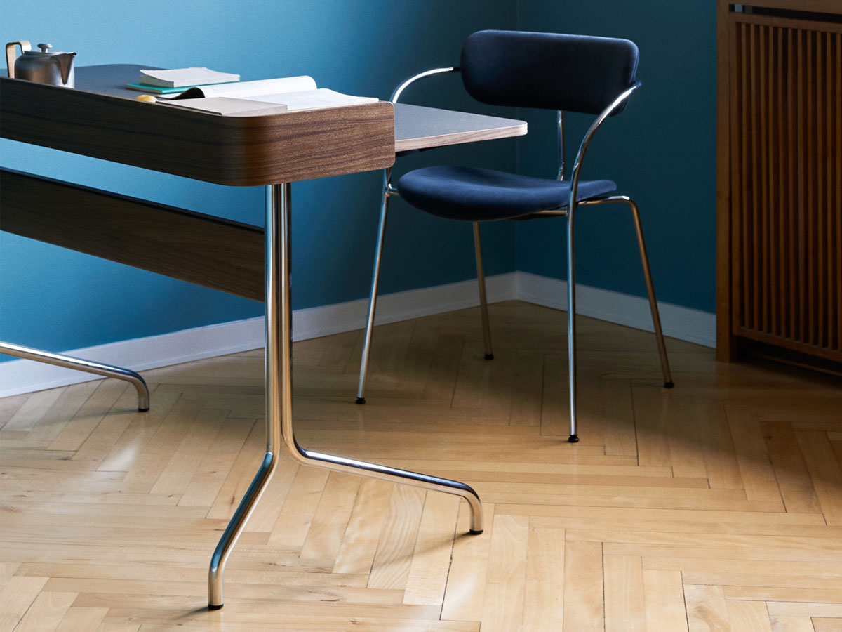 Tradition Pavilion Av17 Desk