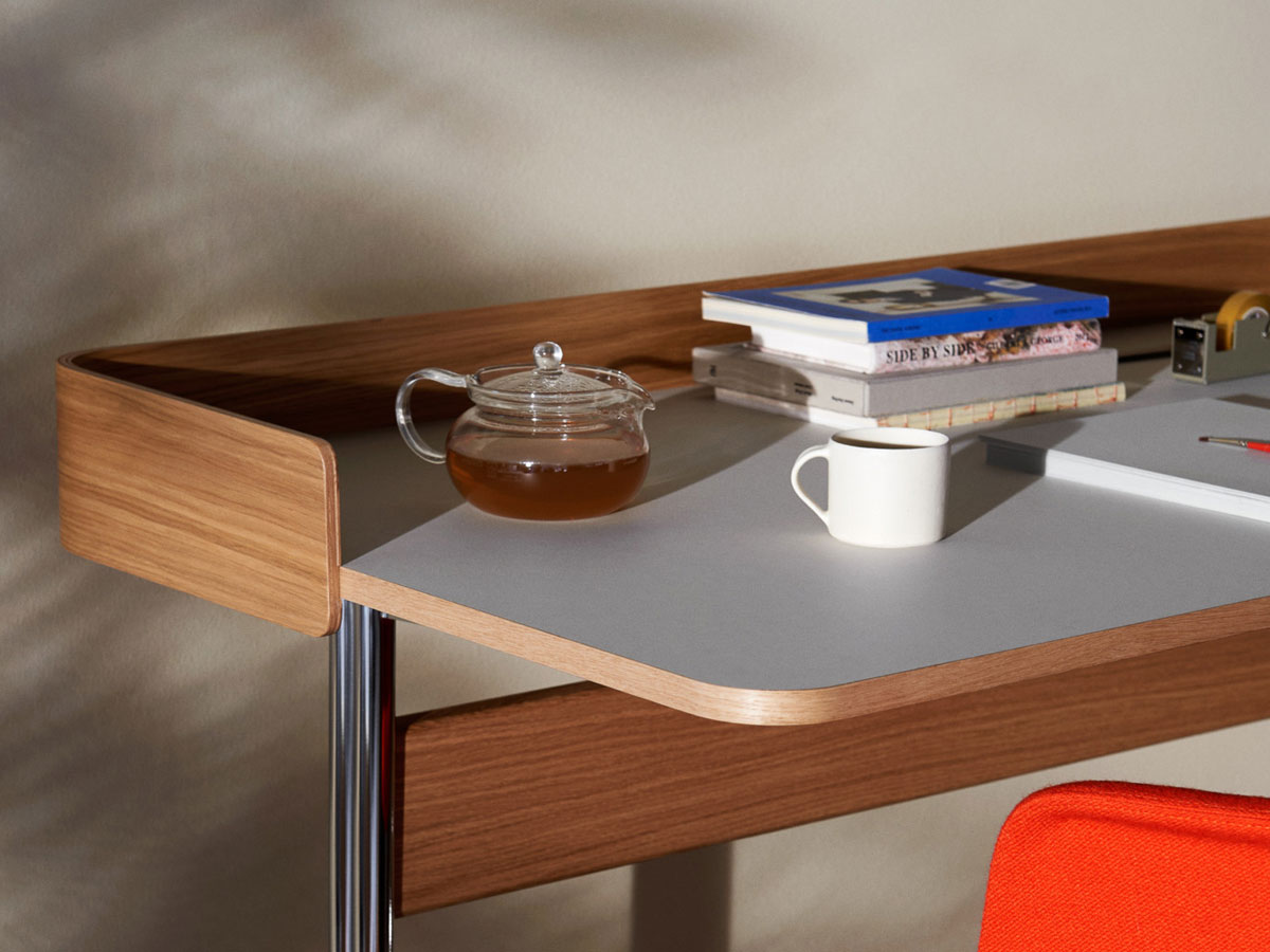 Tradition Pavilion Av17 Desk