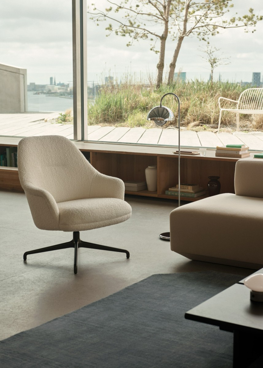 Tradition Rely Hw139 Lounge Chair Swivel Base