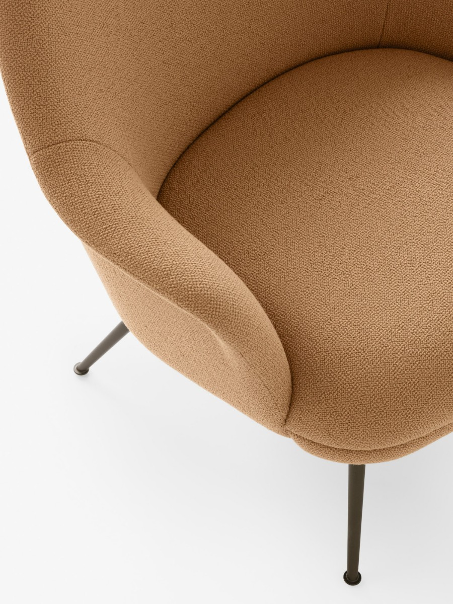 Tradition Rely Hw140 Lounge Chair Tube Base