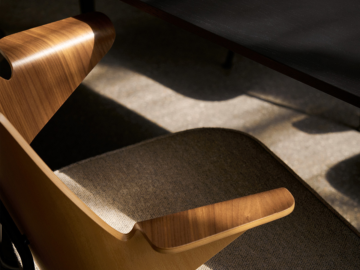 Tradition Rfh Lounge Chair