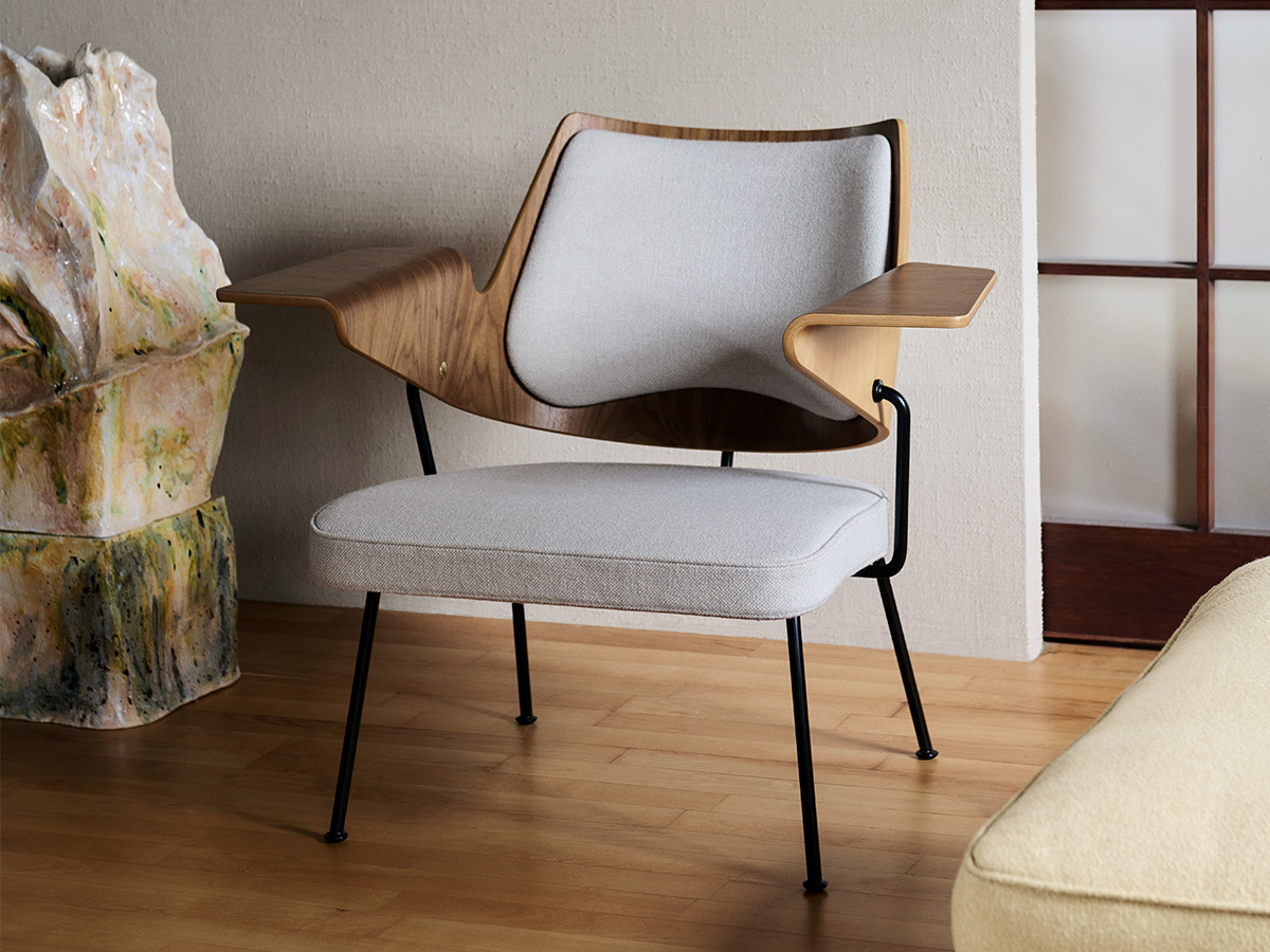 Tradition Rfh Lounge Chair