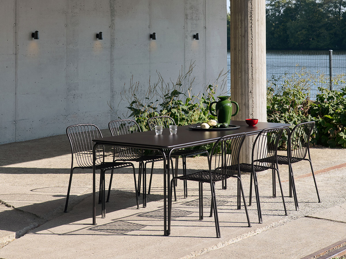 Tradition Thorvald Table Outdoor