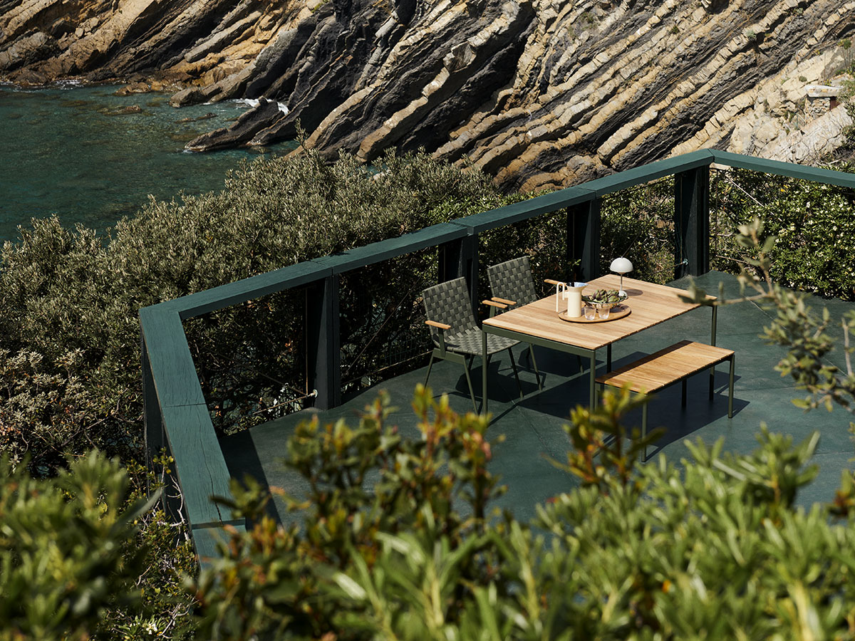 Tradition Ville Av25 Table Outdoor