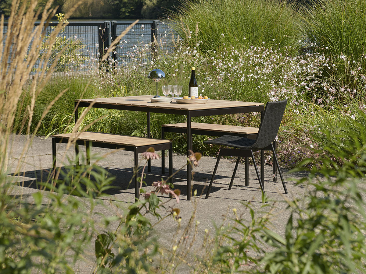 Tradition Ville Av25 Table Outdoor