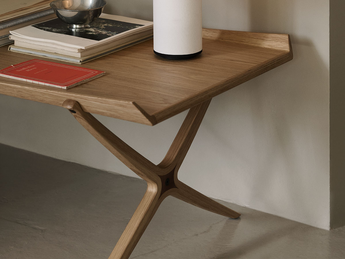 Tradition X Hm13 Coffee Table