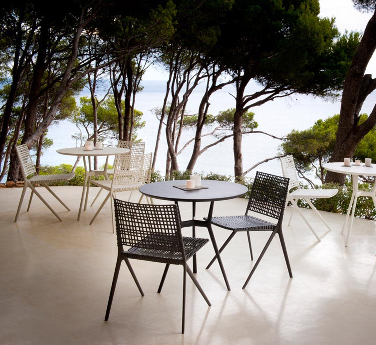Tribù Branch Bistrot Table