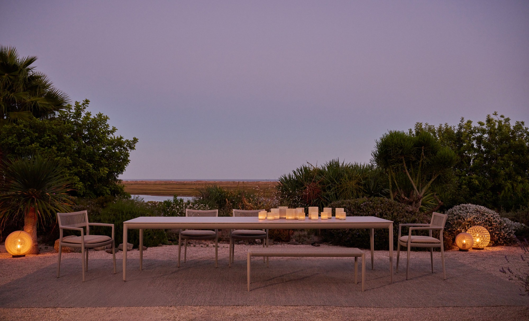 Tribù Nagomi Bench