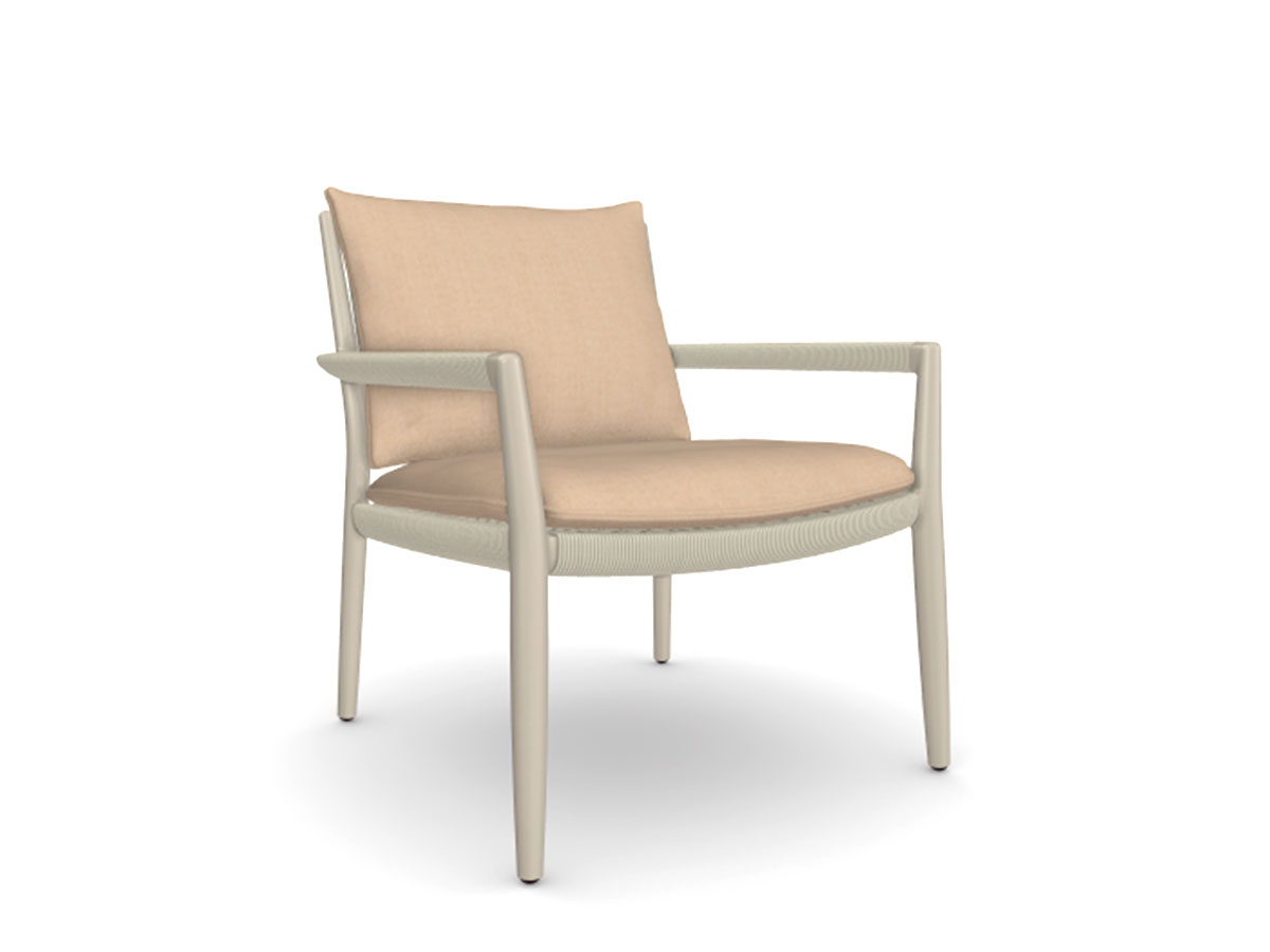 Tribù Nagomi Lounge Chair