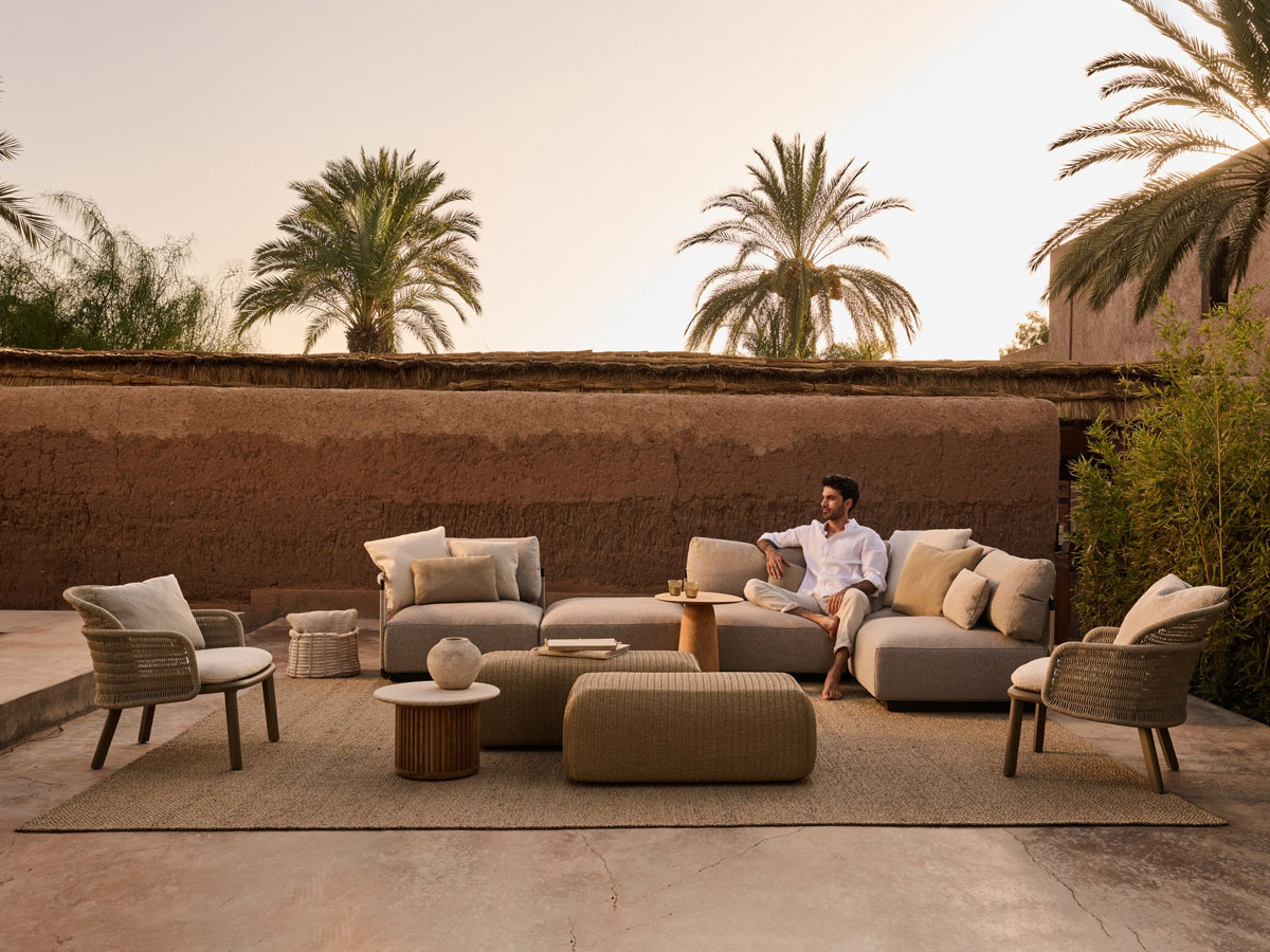 Tribù Suro Armchair