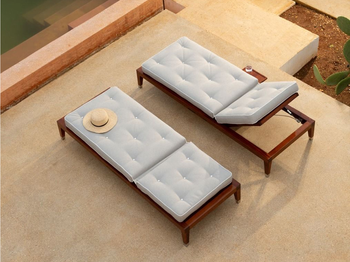 Unopiù Cest La Vie Sunlounger