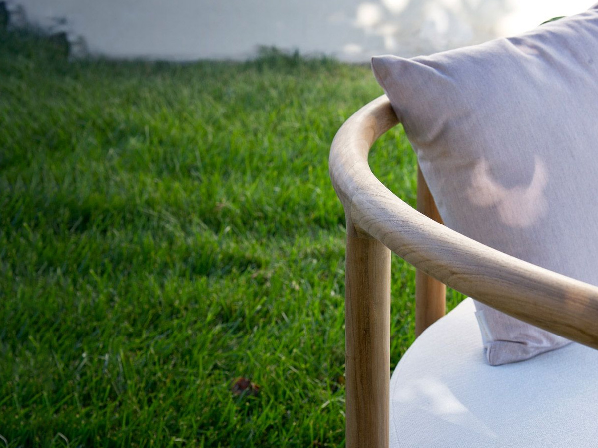 Unopiù Pevero Isola Outdoor Sofa