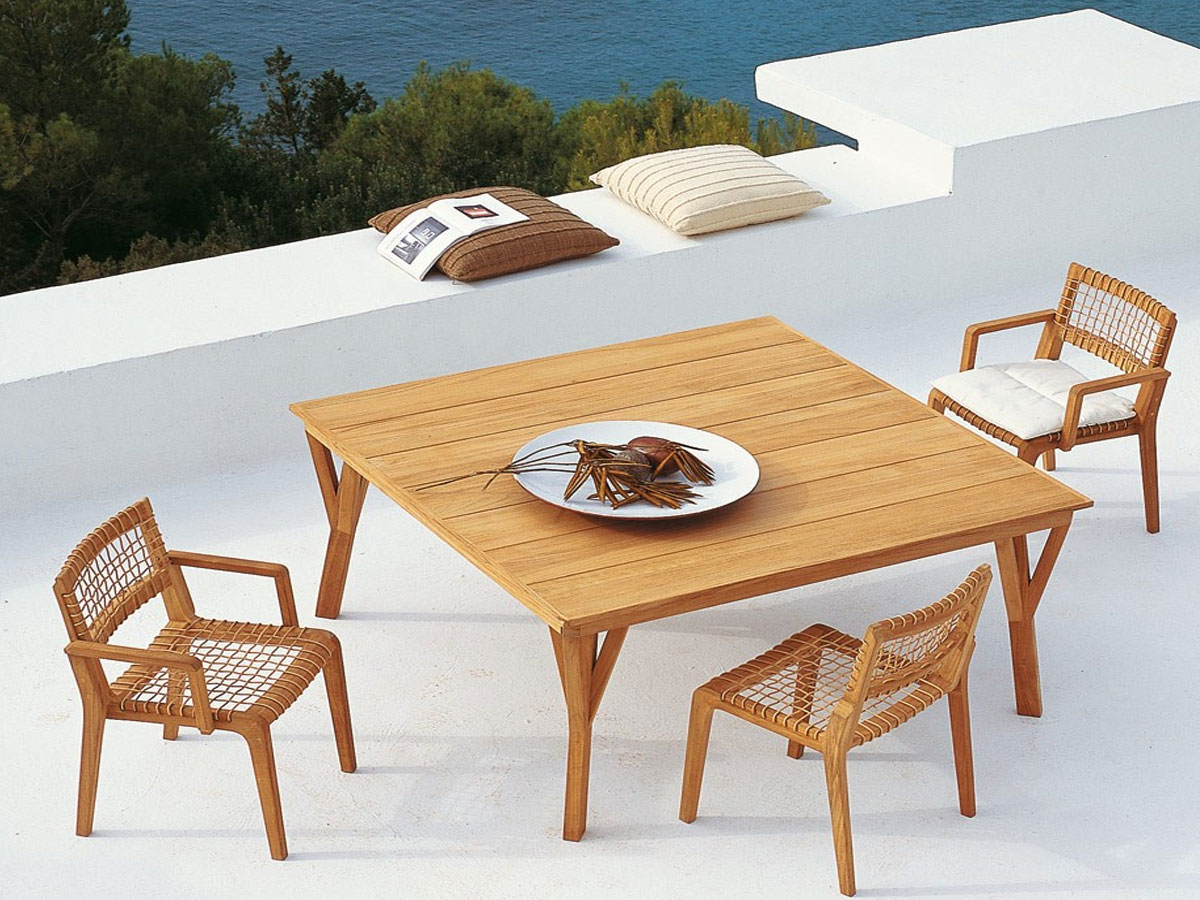 Unopiù Synthesis Extendable Table