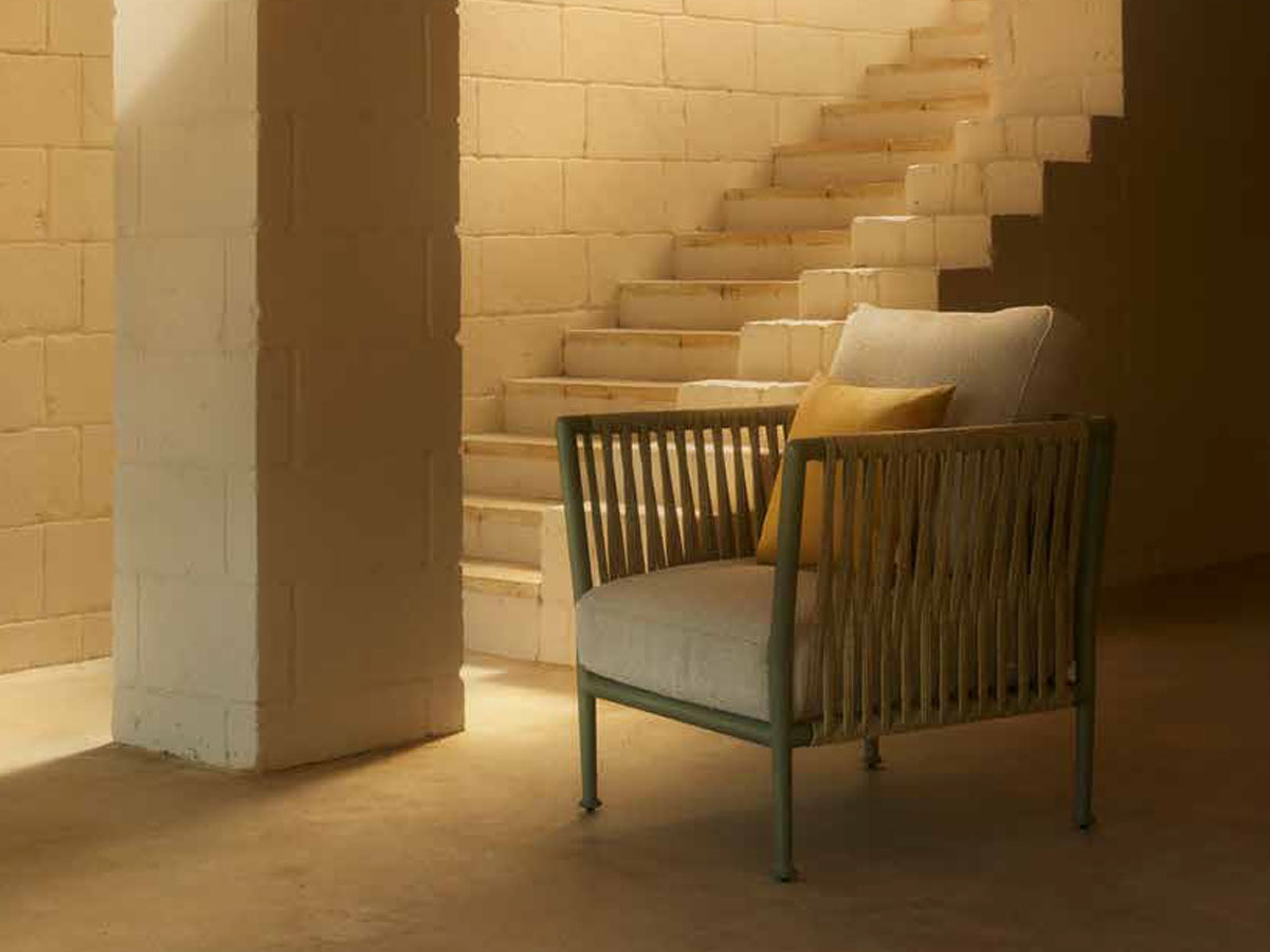 Unopiù Treble Armchair Outdoor