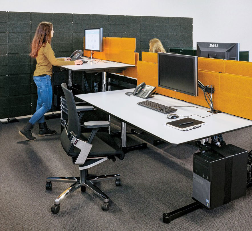USM Kitos E Plus Laminate Table
