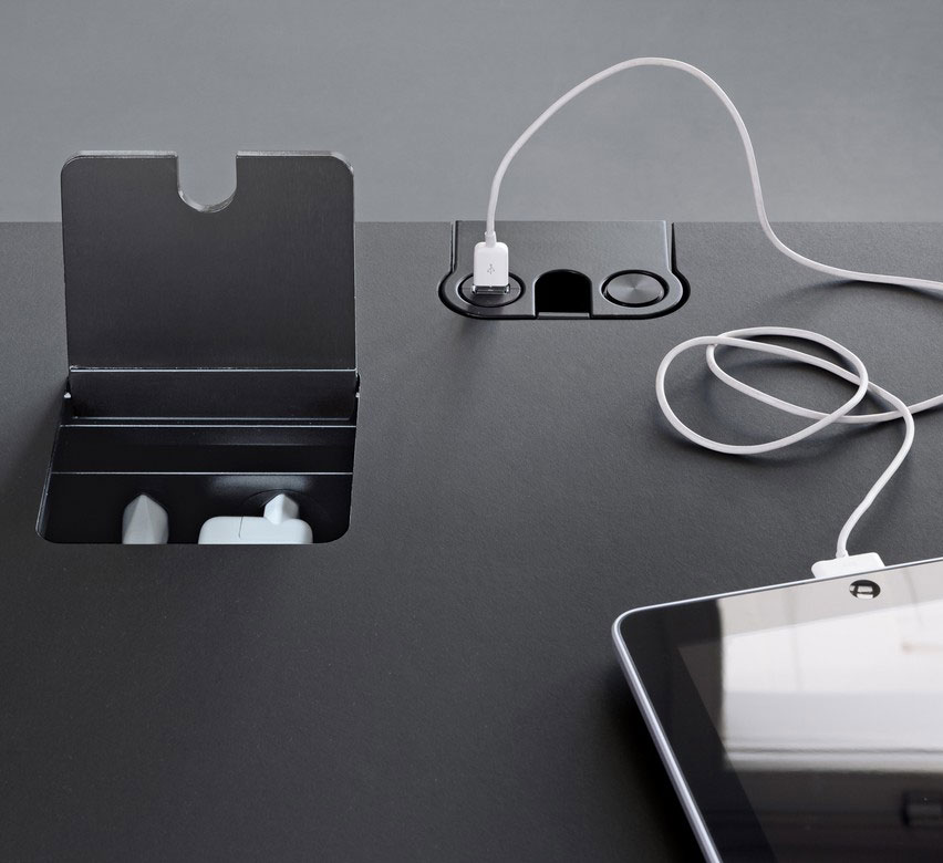 USM Kitos M Plus Laminate Table